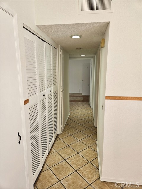 Detail Gallery Image 12 of 22 For 345 Park Shadow Ct, Baldwin Park,  CA 91706 - 2 Beds | 2 Baths