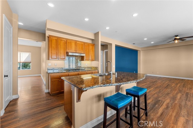 Detail Gallery Image 9 of 47 For 35316 Dry Creek Rd, Yucaipa,  CA 92399 - 4 Beds | 3 Baths