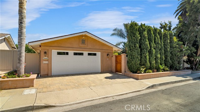 Detail Gallery Image 1 of 1 For 2922 Calle Grande Vista, San Clemente,  CA 92672 - 3 Beds | 2 Baths