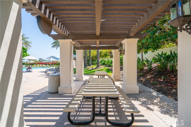 2 Corte Arbertura, San Clemente CA: https://media.crmls.org/medias/b91afa67-8fe1-475d-972d-0ee34b88d062.jpg