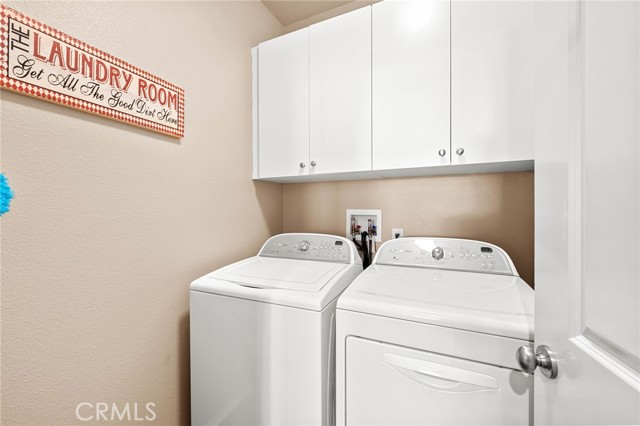 40026 Stowe Road, Temecula CA: https://media.crmls.org/medias/b91b552c-7196-4ef2-bf3d-1d4b3c23b064.jpg