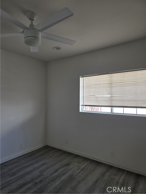 Detail Gallery Image 8 of 10 For 18601 Hiawtha Ave, Porter Ranch,  CA 91326 - 2 Beds | 1 Baths
