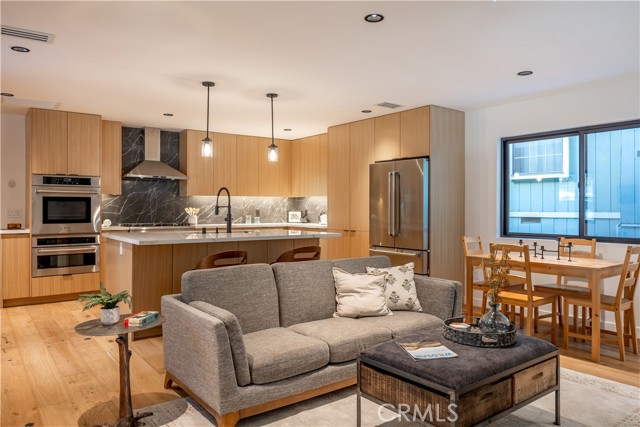 259 Victoria Lane, Sugarloaf CA: https://media.crmls.org/medias/b91d0288-a753-4fec-a70f-578212a431fc.jpg