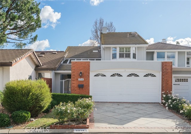 Front Image Thumbnail for CRSR26055447