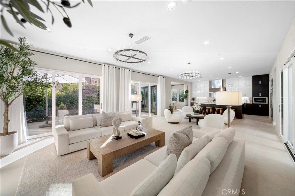 MLS #OC26079558 image #10