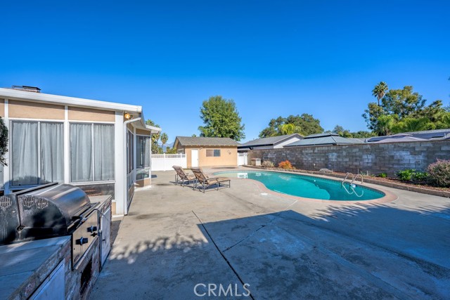 Detail Gallery Image 37 of 43 For 1310 Hollencrest, West Covina,  CA 91791 - 4 Beds | 2/1 Baths