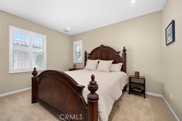 182 Firefly, Irvine CA: https://media.crmls.org/medias/b9202303-e34e-4c3b-bbfc-22bf2a07bb26.jpg