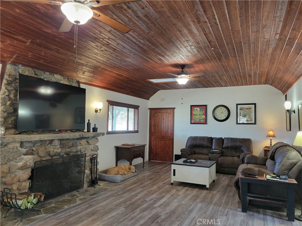 60861 Burnt Valley Road