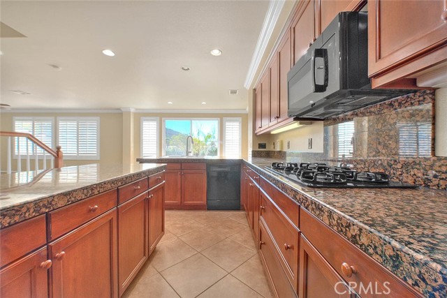Detail Gallery Image 18 of 52 For 27368 Pumpkin St, Murrieta,  CA 92562 - 5 Beds | 3 Baths