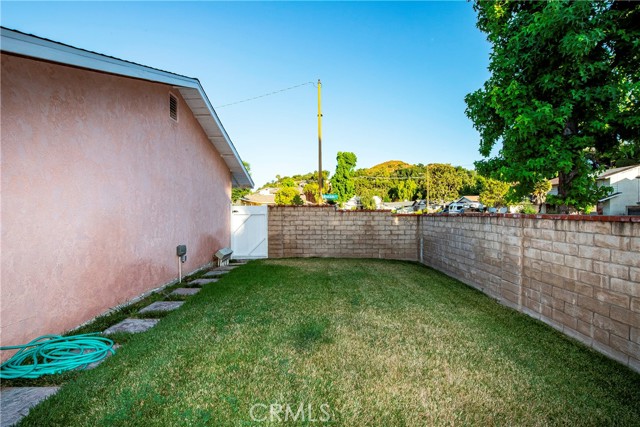 Detail Gallery Image 25 of 34 For 23863 Adamsboro Dr, Newhall,  CA 91321 - 3 Beds | 3 Baths