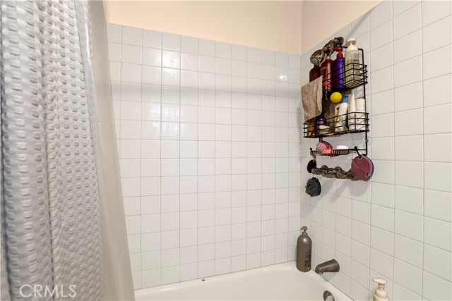 854 E 87th Place, Los Angeles CA: https://media.crmls.org/medias/b92148bd-8c7e-4702-9de1-329bb3285bef.jpg