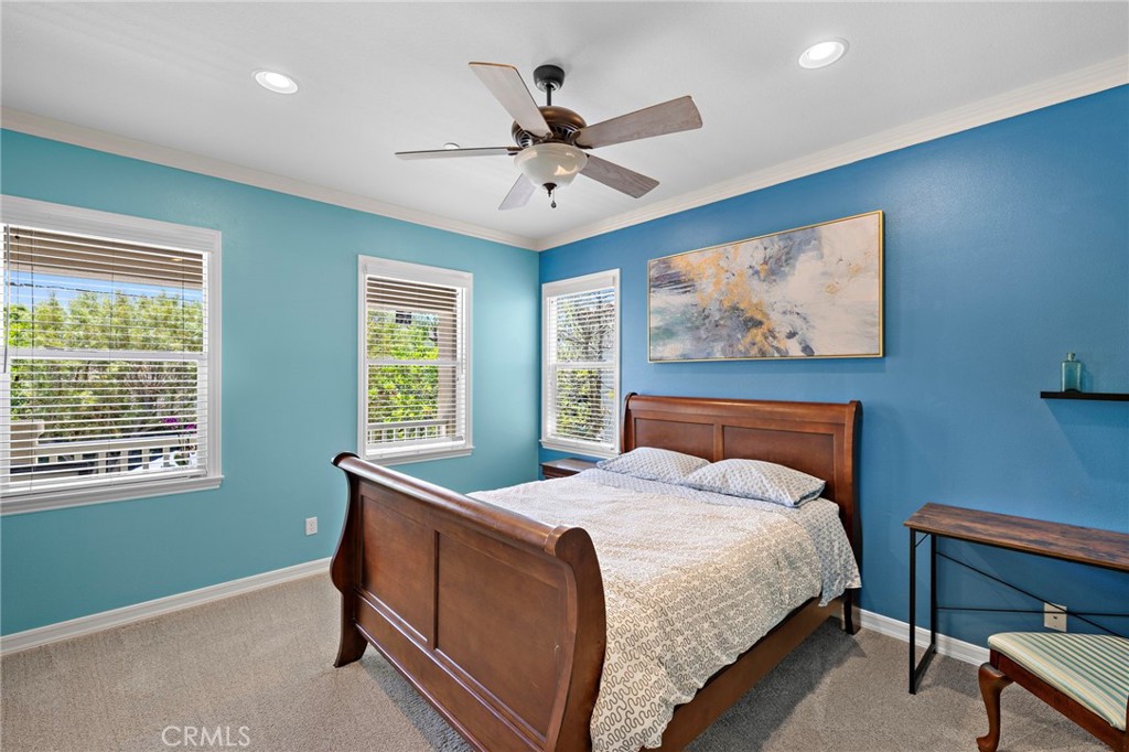 MLS #OC25222317 image #32