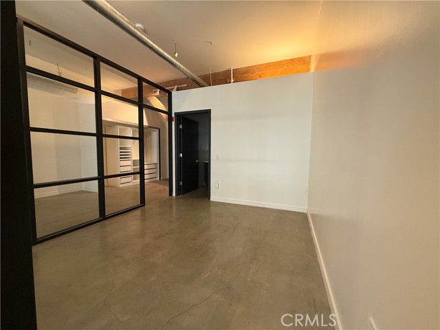 Detail Gallery Image 2 of 15 For 527 Molino #117,  Los Angeles,  CA 90013 - 1 Beds | 1 Baths