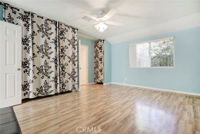 Detail Gallery Image 18 of 54 For 6648 Gaviota Ave, Lake Balboa,  CA 91406 - 4 Beds | 4 Baths