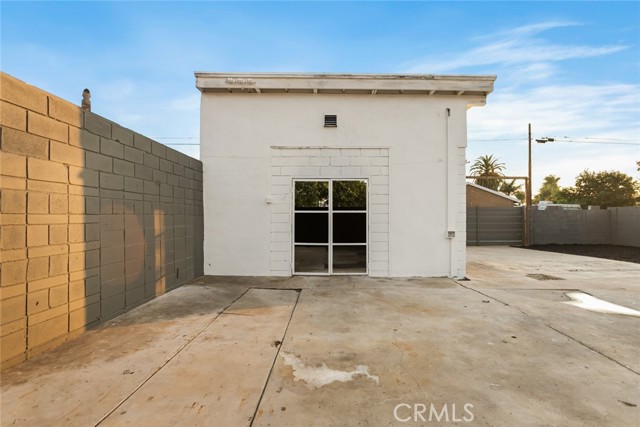 Detail Gallery Image 27 of 43 For 818 W 11th St, Pomona,  CA 91766 - 2 Beds | 2 Baths