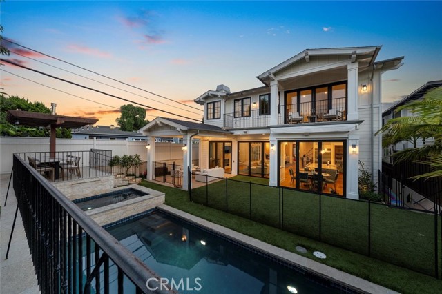 1757 8th Street, Manhattan Beach CA: https://media.crmls.org/medias/b9254ab4-8726-4163-b875-9037bf395e05.jpg