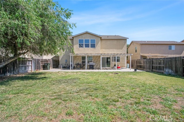 1169 Crescent Drive, Merced CA: https://media.crmls.org/medias/b92566bf-51fa-40f1-9278-eae9dfd57035.jpg