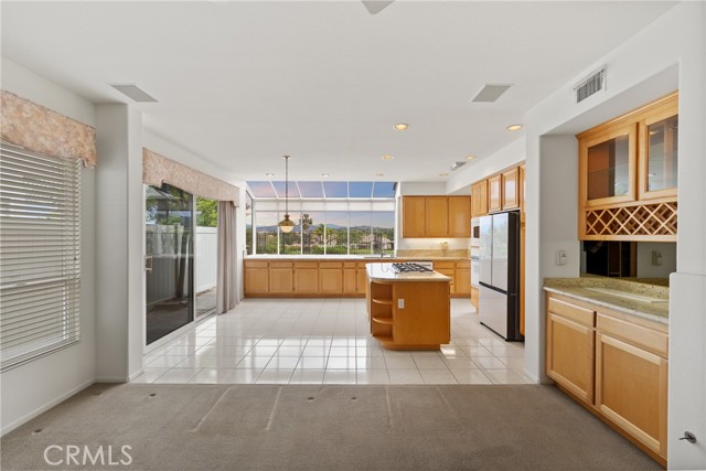 Detail Gallery Image 12 of 55 For 45436 via Jaca, Temecula,  CA 92592 - 4 Beds | 3 Baths