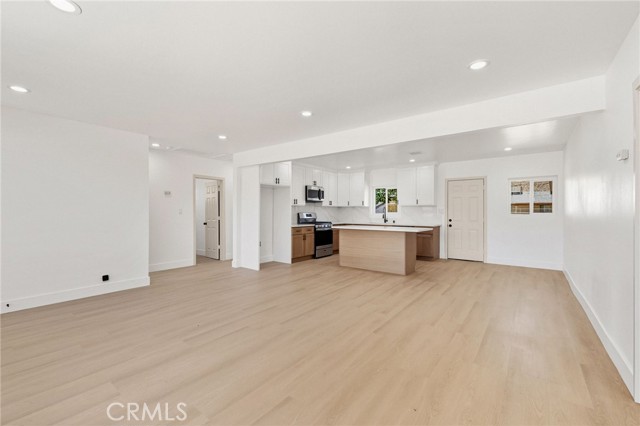 61730 Oleander Drive, Joshua Tree CA: https://media.crmls.org/medias/b925a248-5513-4b24-865a-216f65d0c50c.jpg