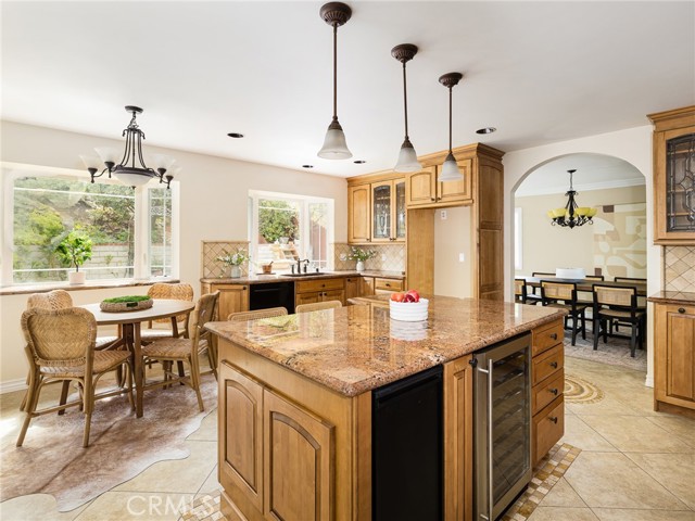 Detail Gallery Image 19 of 61 For 28422 Seamount Dr, Rancho Palos Verdes,  CA 90275 - 5 Beds | 3 Baths