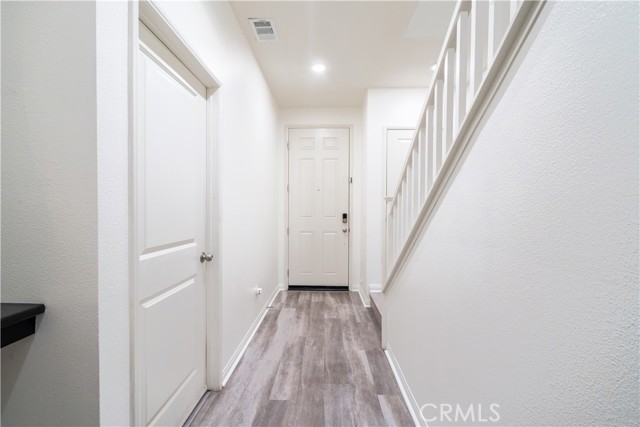 Detail Gallery Image 8 of 53 For 20618 Desert Ash, Winnetka,  CA 91306 - 4 Beds | 4 Baths