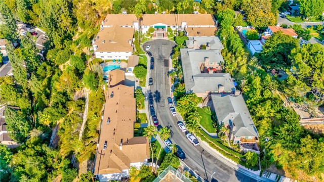 Detail Gallery Image 9 of 26 For 1349 Shadow Ln #115,  Fullerton,  CA 92831 - 2 Beds | 2 Baths