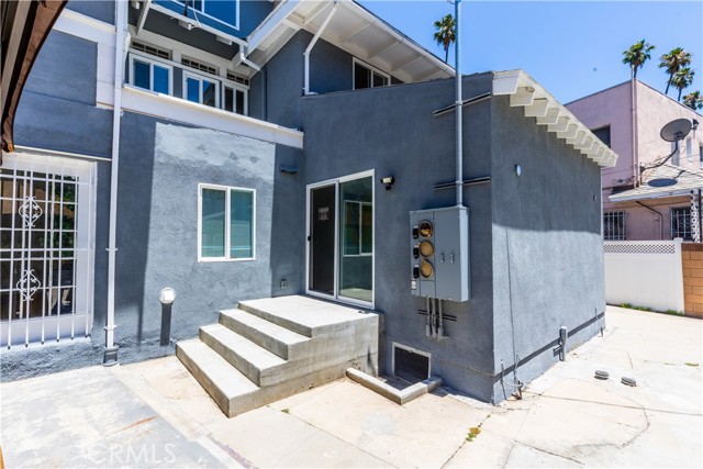 Detail Gallery Image 66 of 71 For 4440 Victoria Park Dr, Los Angeles,  CA 90019 - – Beds | – Baths