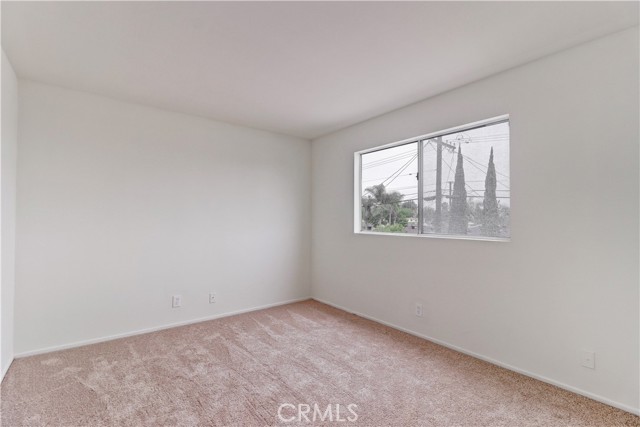 Detail Gallery Image 13 of 18 For 8200 Priscilla, Downey,  CA 90242 - 4 Beds | 2 Baths