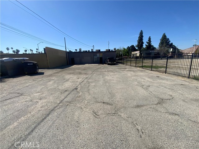 214 W Highland Avenue, San Bernardino, California 92405, ,Commercial Sale,For Sale,214 W Highland Avenue,CRIV24032678