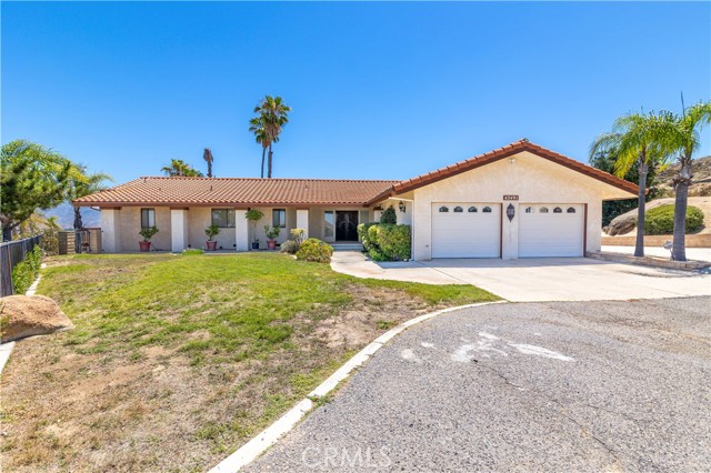 Detail Gallery Image 3 of 34 For 42491 Segner Dr, Hemet,  CA 92544 - 4 Beds | 3 Baths