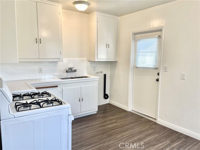 Detail Gallery Image 17 of 20 For 24642 1/2 Eshelman, Lomita,  CA 90717 - 2 Beds | 1 Baths