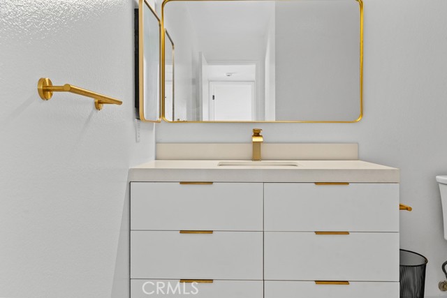 Detail Gallery Image 20 of 28 For 21921 Rimhurst Dr. #128-F,  Lake Forest,  CA 92630 - 2 Beds | 1 Baths