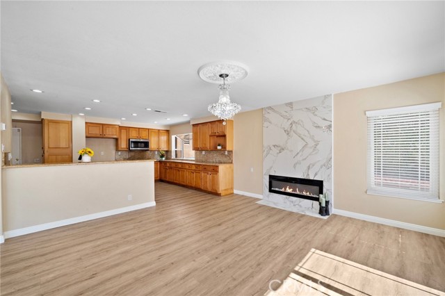 21572 Via Invierno, Lake Forest CA: https://media.crmls.org/medias/b92b4ba2-a291-47bd-a772-fe438f175774.jpg