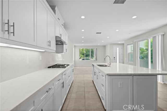 163 Stage, Irvine CA: https://media.crmls.org/medias/b92b9ddb-9416-4433-a401-e5224dbd6da5.jpg