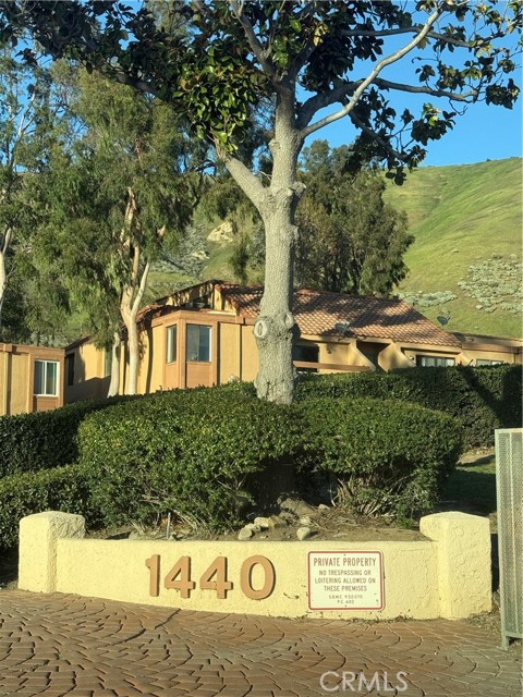 Detail Gallery Image 3 of 15 For 1440 W Edgehill #8,  San Bernardino,  CA 92405 - 2 Beds | 1 Baths