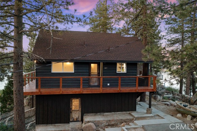 Detail Gallery Image 2 of 71 For 827 Penninsula, Big Bear Lake,  CA 92315 - 3 Beds | 2 Baths