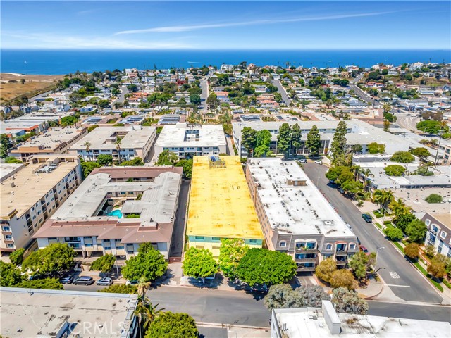 8710 Delgany Avenue, Playa del Rey CA: https://media.crmls.org/medias/b92d40c5-9949-4b0e-8cd7-84dabfc3e522.jpg