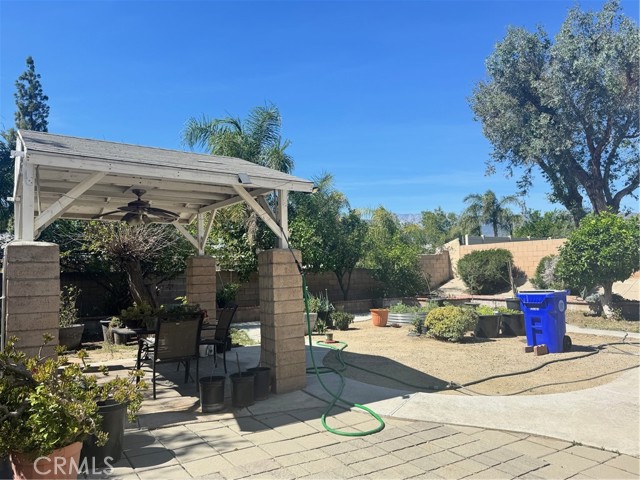 Detail Gallery Image 5 of 5 For 7740 Sewell, Fontana,  CA 92336 - 3 Beds | 2/1 Baths