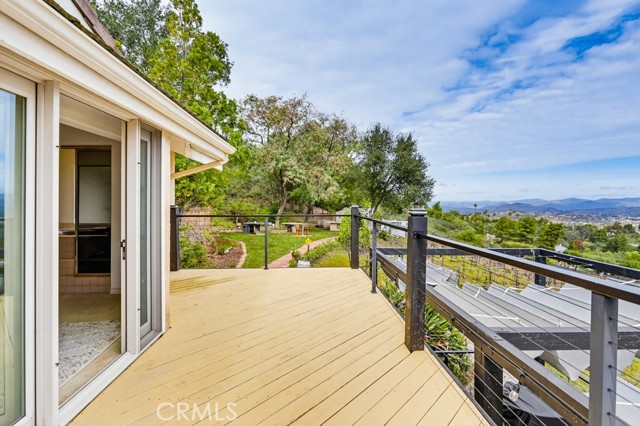 Detail Gallery Image 28 of 55 For 28572 Meadow Mesa Ln, Escondido,  CA 92026 - 4 Beds | 5/1 Baths