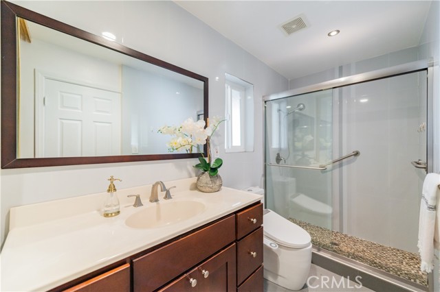2126 Montera Drive, Hacienda Heights CA: https://media.crmls.org/medias/b92da597-a0d5-4fa7-9bdc-92f319e8a7d6.jpg