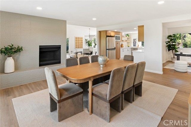 Detail Gallery Image 7 of 36 For 1367 Teepee Dr, Escondido,  CA 92027 - 4 Beds | 4 Baths