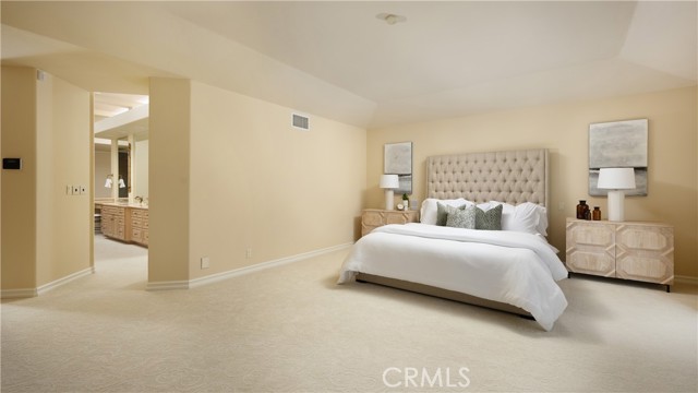 Detail Gallery Image 10 of 23 For 4 Rue Grand Ducal, Newport Beach,  CA 92660 - 4 Beds | 5/1 Baths