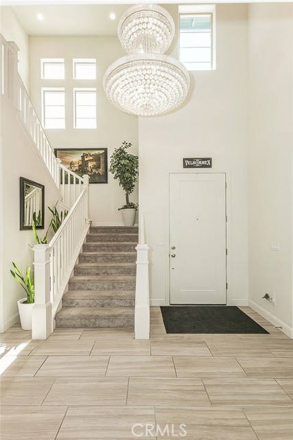 Image 5 of 75 For 877 Treasure Hills