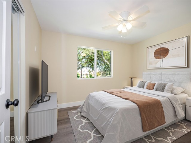 Detail Gallery Image 12 of 19 For 24743 Valley St #1,  Newhall,  CA 91321 - 3 Beds | 2/1 Baths