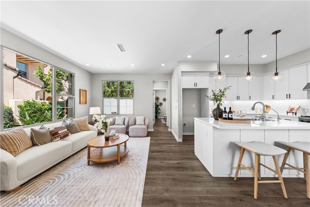 Detail Gallery Image 3 of 37 For 235 Elkhorn, Irvine,  CA 92618 - 4 Beds | 3 Baths