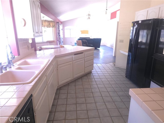 35075 Firecat Road, Hemet CA: https://media.crmls.org/medias/b9322719-06f9-4508-9f8c-352c5cd4e426.jpg