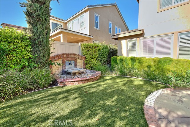 14180 Mountain Avenue, Chino CA: https://media.crmls.org/medias/b9330a7d-1ea7-40ff-a2b1-81760e83a43e.jpg