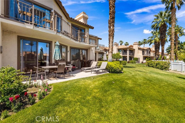 55108 Firestone, La Quinta CA: https://media.crmls.org/medias/b9334a86-016d-45f8-8934-acce3aec9d42.jpg