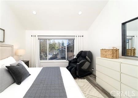 Detail Gallery Image 22 of 31 For 52 Weepingwood, Irvine,  CA 92614 - 3 Beds | 2/1 Baths