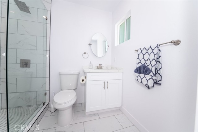 6225 Noble Avenue, Van Nuys CA: https://media.crmls.org/medias/b936a5a1-55ab-4d40-9477-cd7893b8af81.jpg